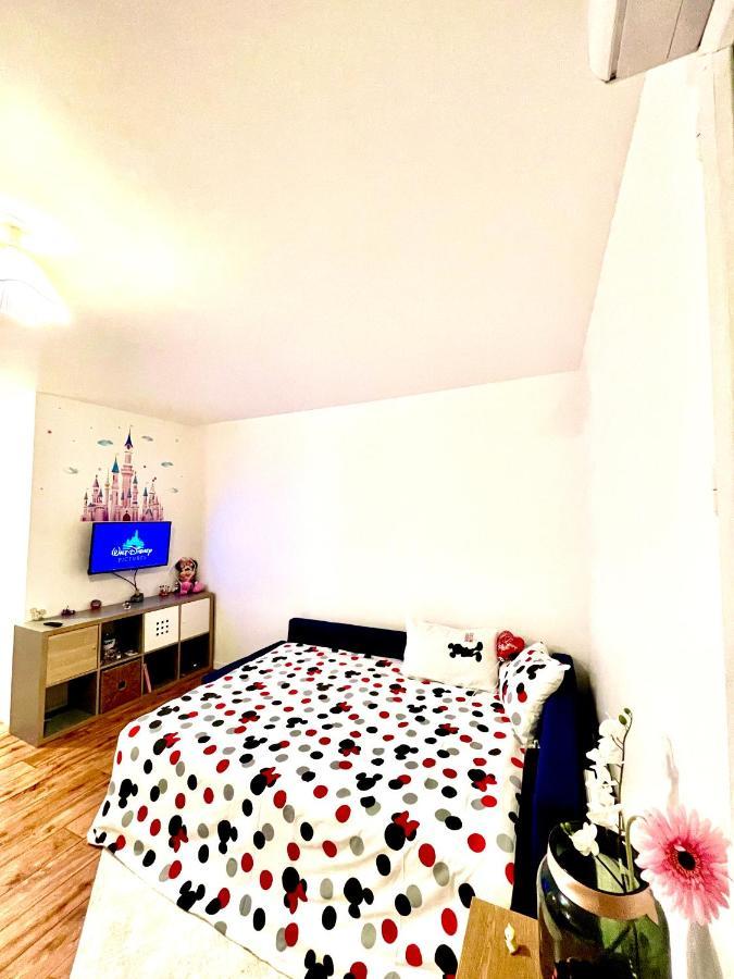 5 Min From Disneyland Cozy Retreat Διαμέρισμα Μοντεβρέν Εξωτερικό φωτογραφία